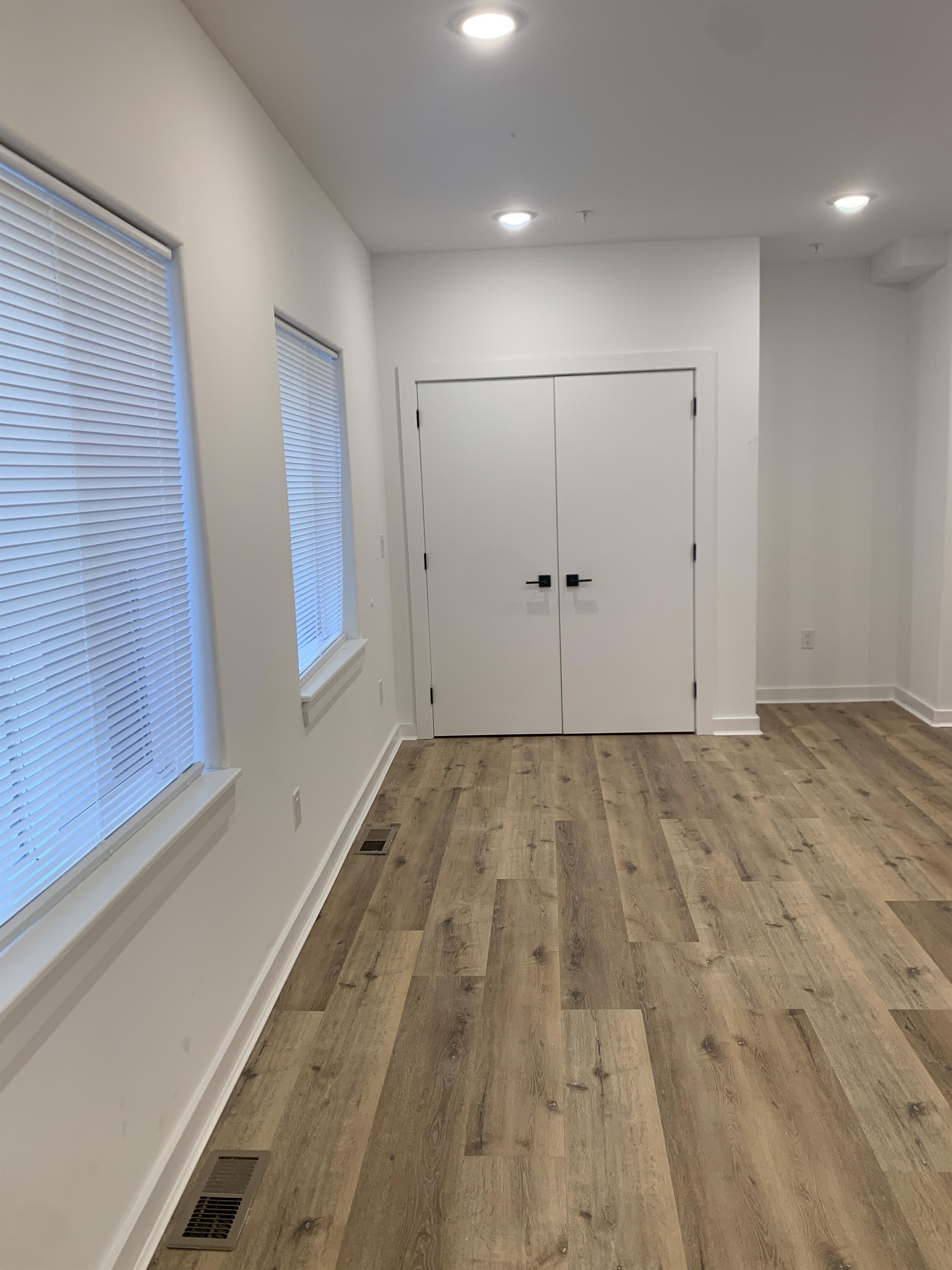 2416 Clifford Street - 1F